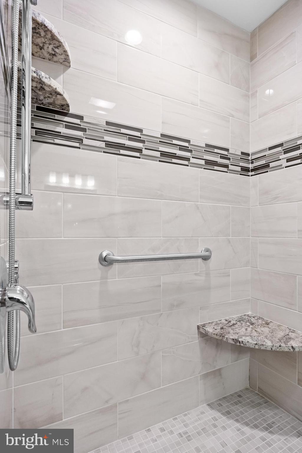 129 Plum Street Moorestown, NJ 08057 - Photo 9 of 46