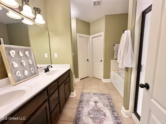 $399,901 | 1406 Koby Lane, Hernando, MS 38632