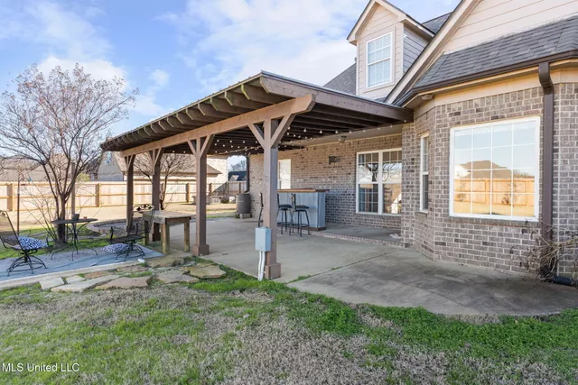 $399,901 | 1406 Koby Lane, Hernando, MS 38632