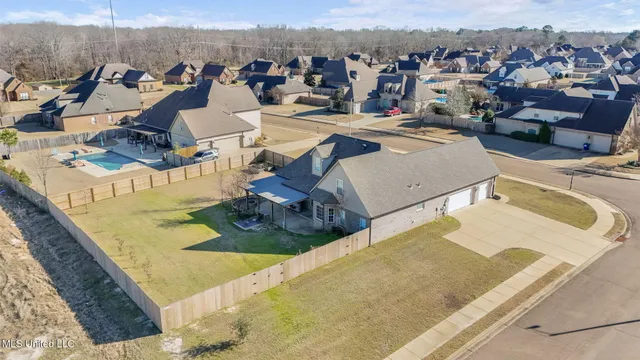 $399,901 | 1406 Koby Lane, Hernando, MS 38632