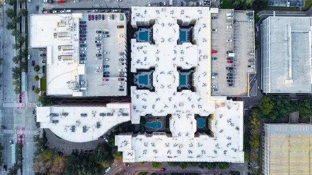 $2,250 | 1901 Post Oak Boulevard, Unit 1106, Houston, TX 77056