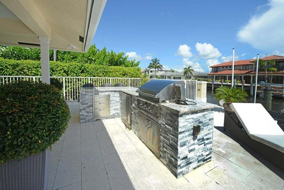 885 Northeast Mulberry Drive Boca Raton, FL 33487 - Photo 21 of 29 885 NE Mulberry Outdoor Kitchen
