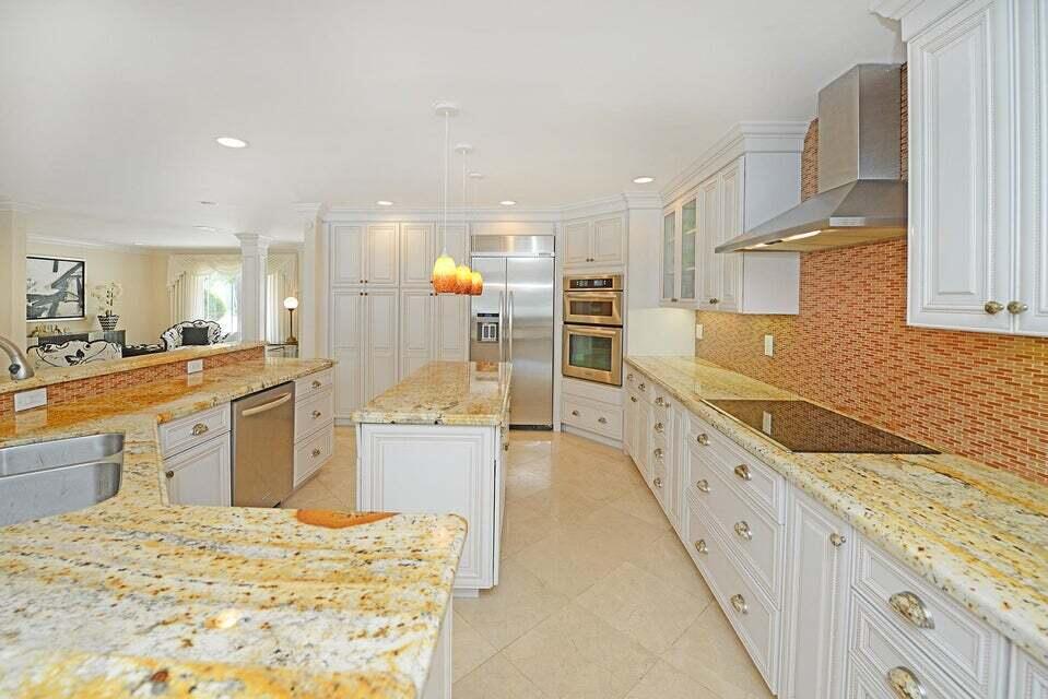885 Northeast Mulberry Drive Boca Raton, FL 33487 - Photo 6 of 29 885 NE Mulberry Kitchen 3