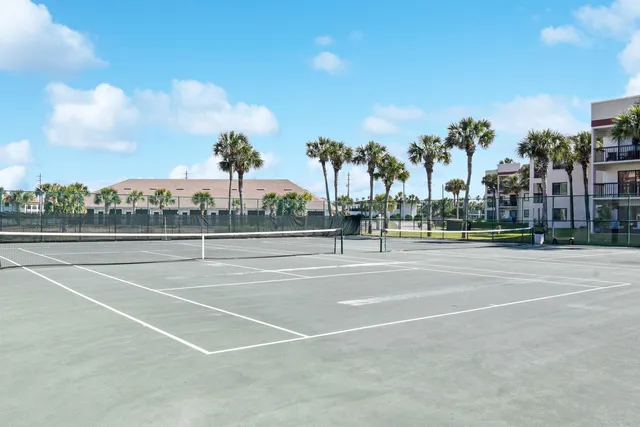 a view of a tennis court
