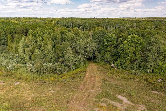 $1,150,000 | 27 Kettle River, Kettle River, MN 55757