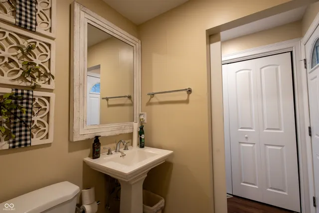 $1,300,000 | 5325 Highway 59, Brazil, IN 47834