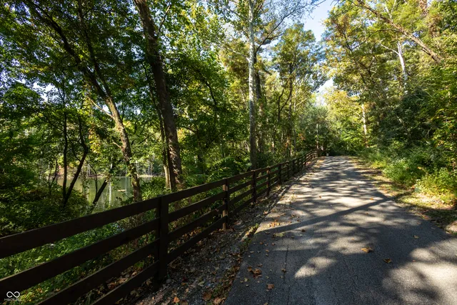 $1,300,000 | 5325 Highway 59, Brazil, IN 47834