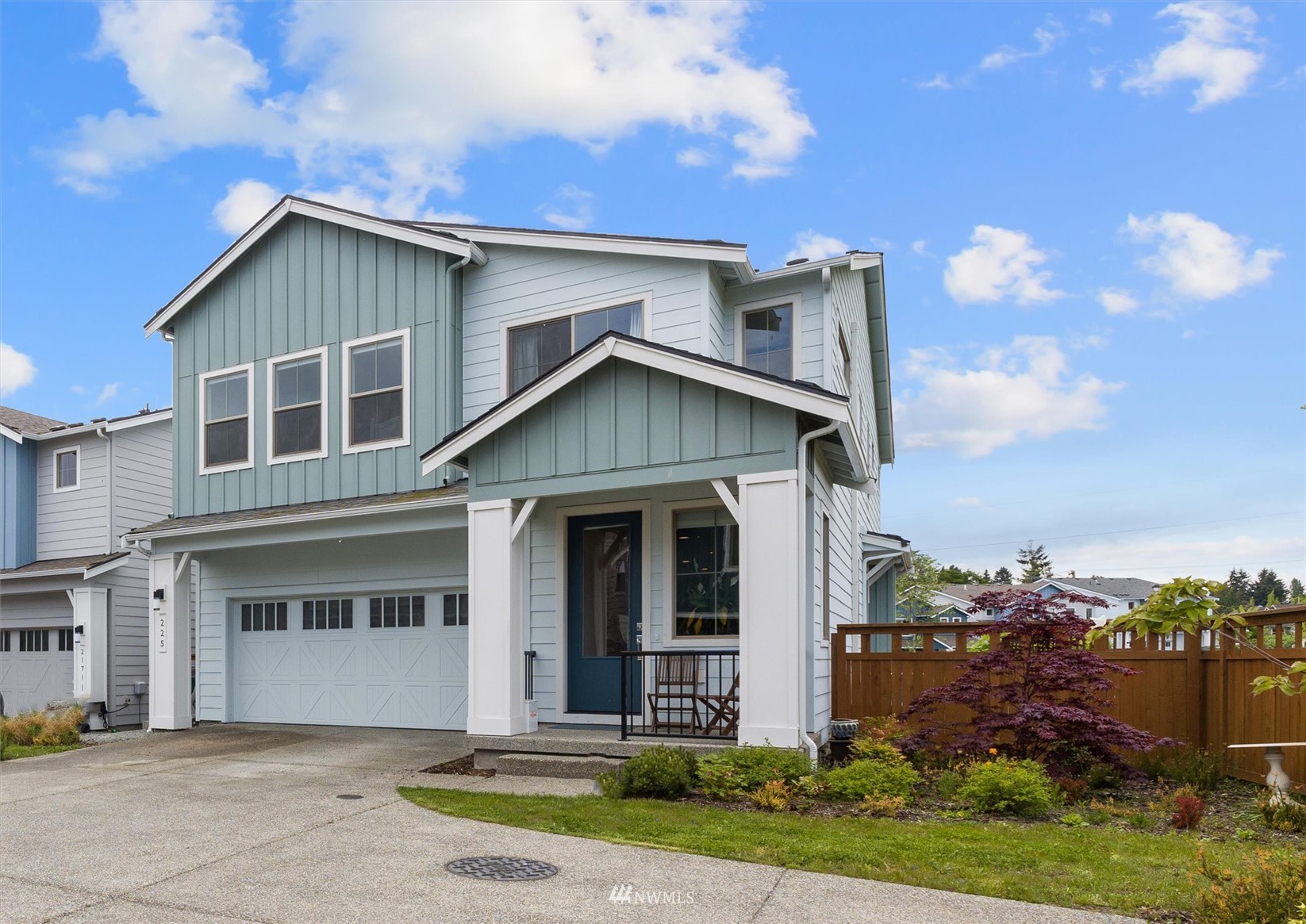 225 Southwest 96th Lane Seattle, WA 98106 - Photo 2 of 40 Gallery Image 2