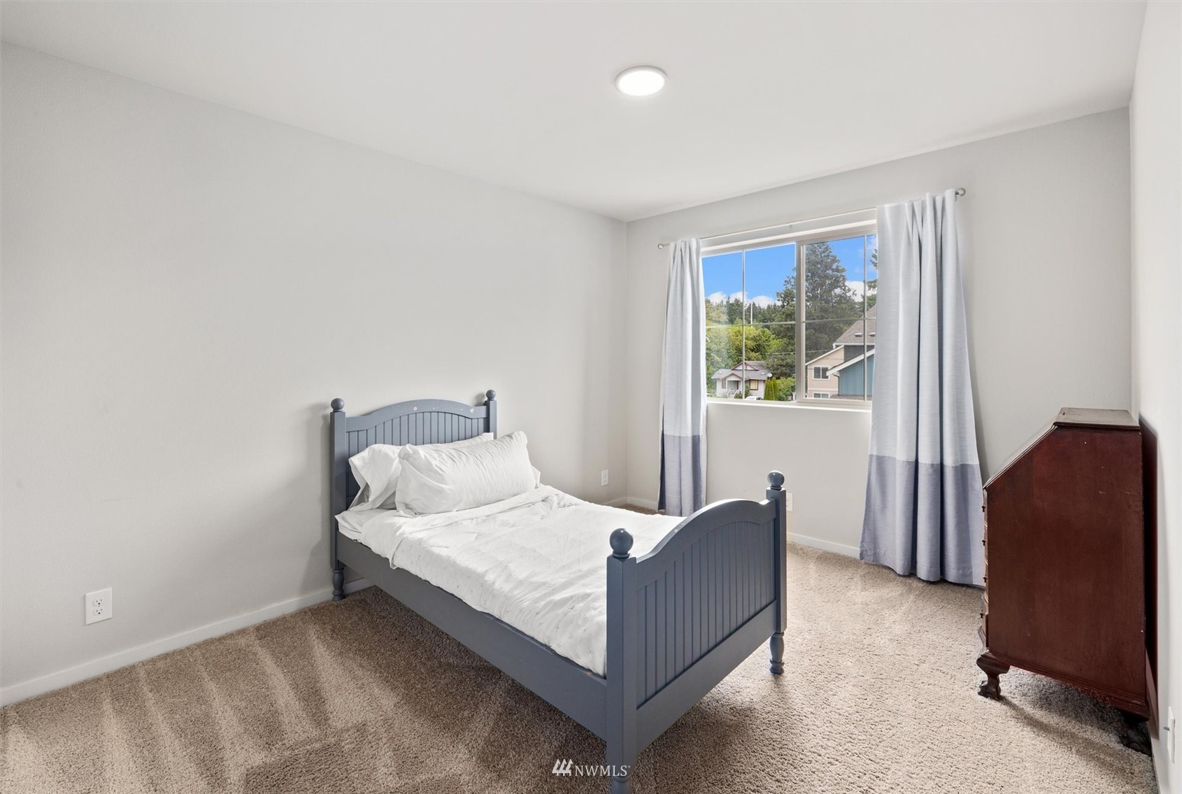 225 Southwest 96th Lane Seattle, WA 98106 - Photo 22 of 40 Gallery Image 22