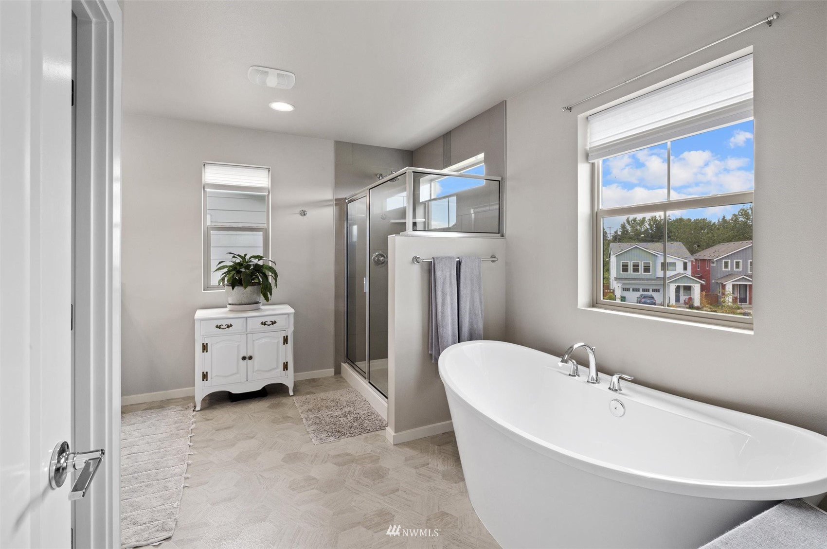 225 Southwest 96th Lane Seattle, WA 98106 - Photo 29 of 40 Gallery Image 29