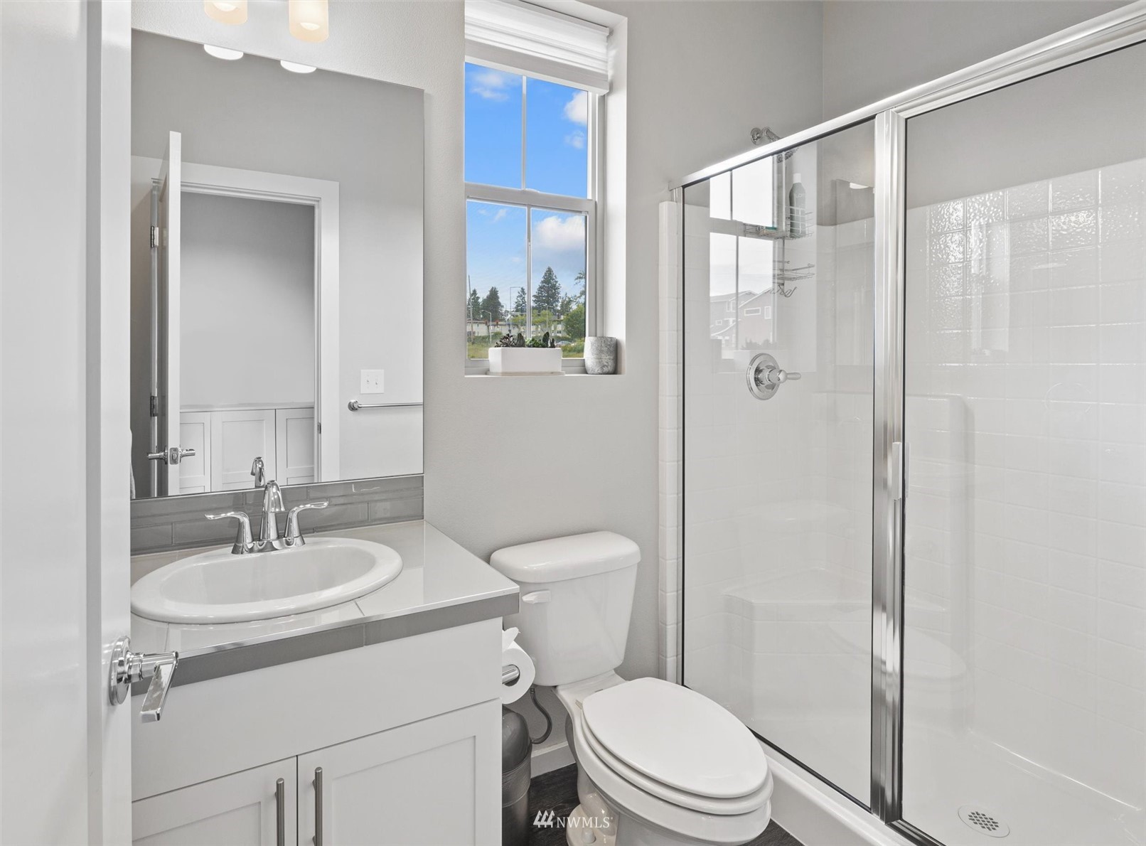 225 Southwest 96th Lane Seattle, WA 98106 - Photo 31 of 40 Gallery Image 31