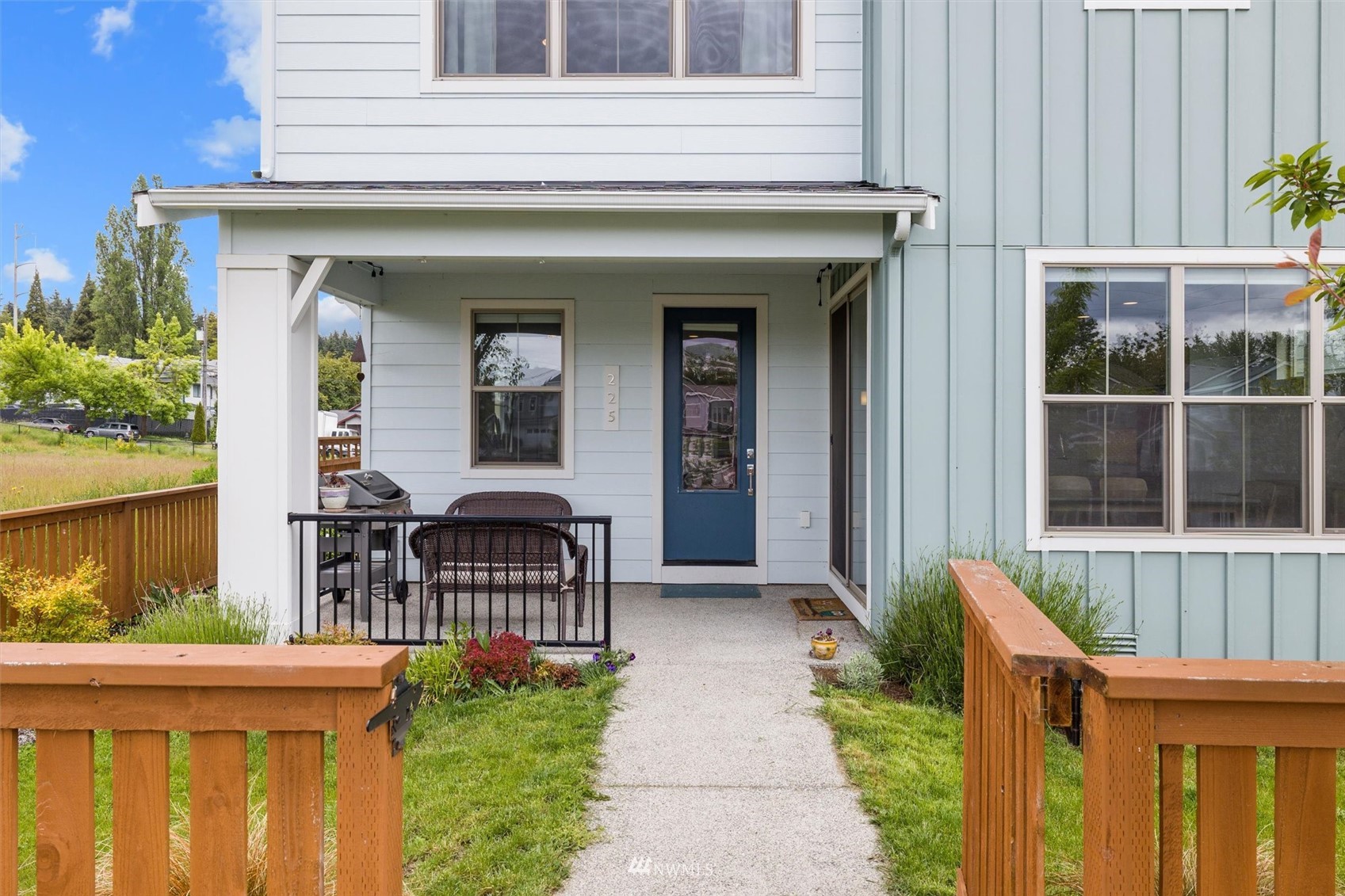225 Southwest 96th Lane Seattle, WA 98106 - Photo 38 of 40 Gallery Image 38