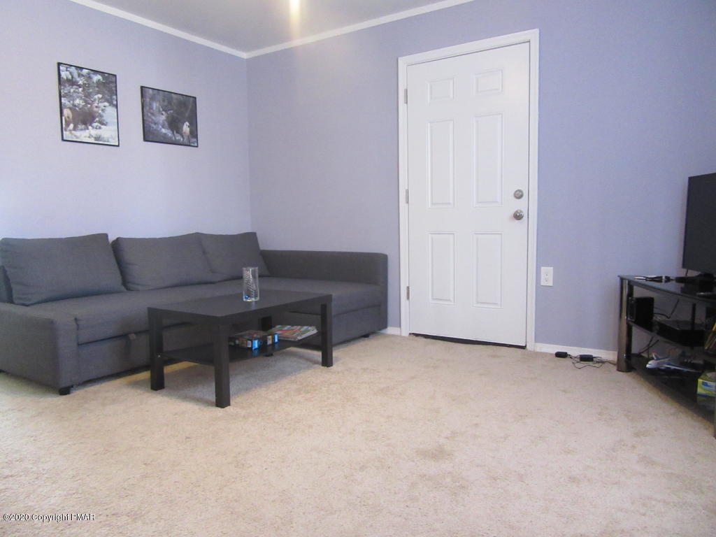 407 Leander Road East Stroudsburg, PA 18302 - Photo 13 of 40 20200116151852808197000000-o
