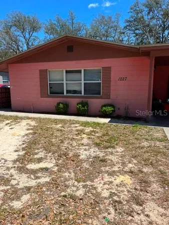 $1,900 | 1227 Southeast 19 Terrace, Gainesville, FL 32641