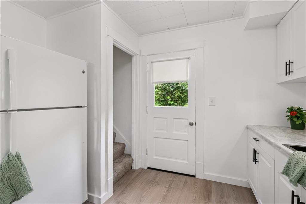 1571 Baldwick Road Pittsburgh, PA 15205 - Photo 11 of 47 Gallery Image 11