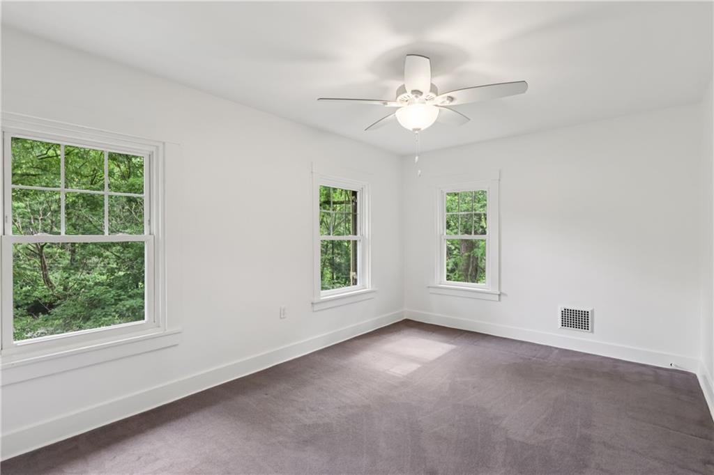1571 Baldwick Road Pittsburgh, PA 15205 - Photo 22 of 47 Gallery Image 22
