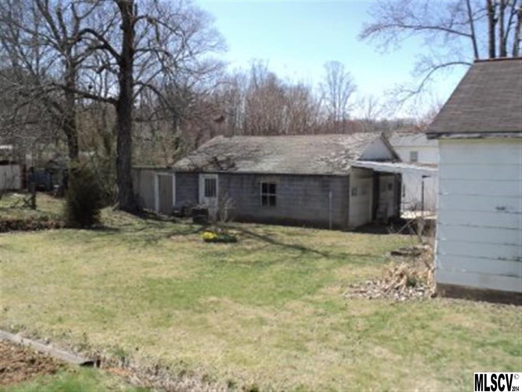4446 Hartland Road Lenoir, NC 28645 - Photo 3 of 3 Gallery Image 3