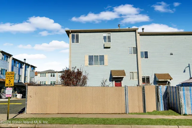 $630,000 | 257 Candon Avenue | Rossville