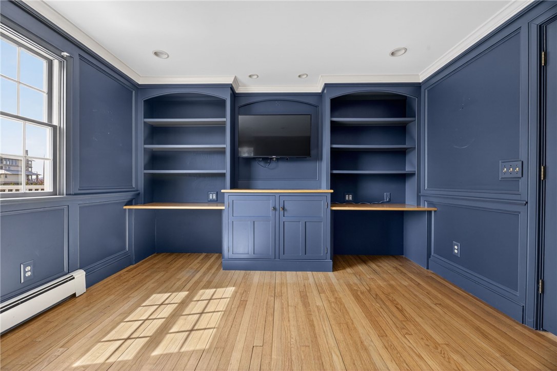 8 Pasadena Avenue Westerly, RI 02891 - Photo 16 of 46