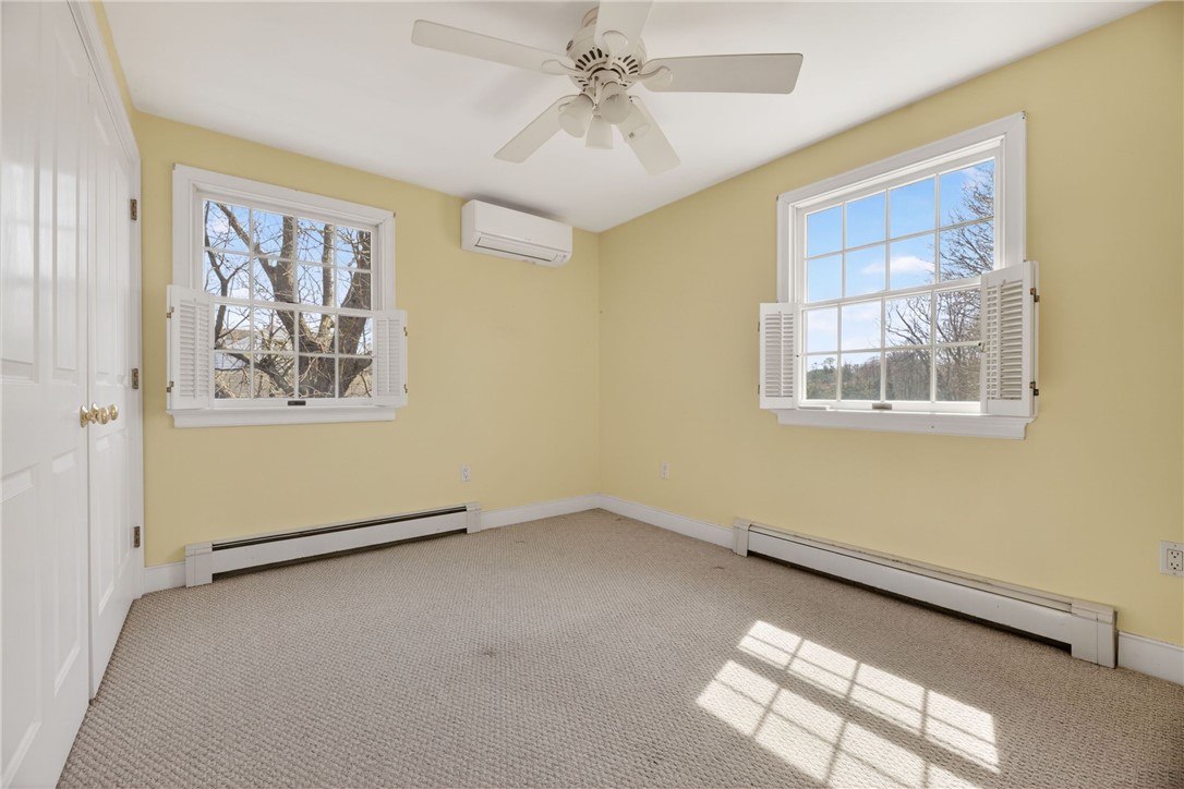 8 Pasadena Avenue Westerly, RI 02891 - Photo 30 of 46