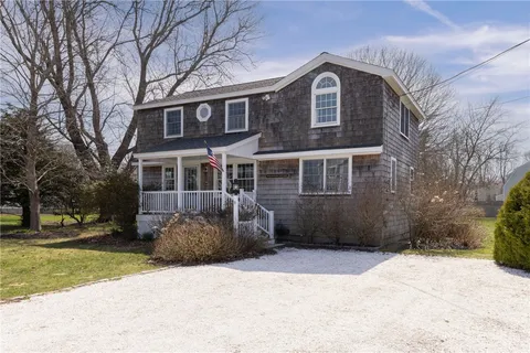 $1,750,000 | 8 Pasadena Avenue, Westerly, RI 02891