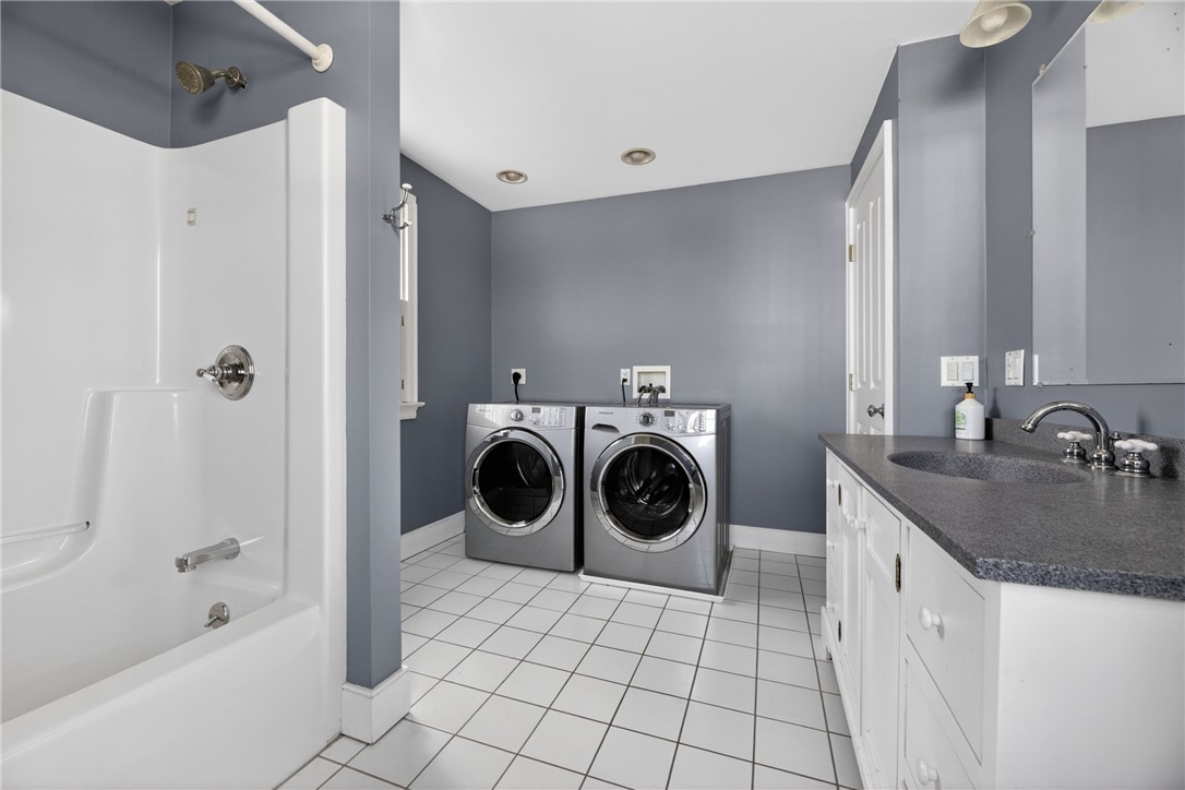 8 Pasadena Avenue Westerly, RI 02891 - Photo 32 of 46