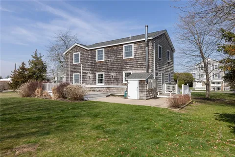 $1,750,000 | 8 Pasadena Avenue, Westerly, RI 02891