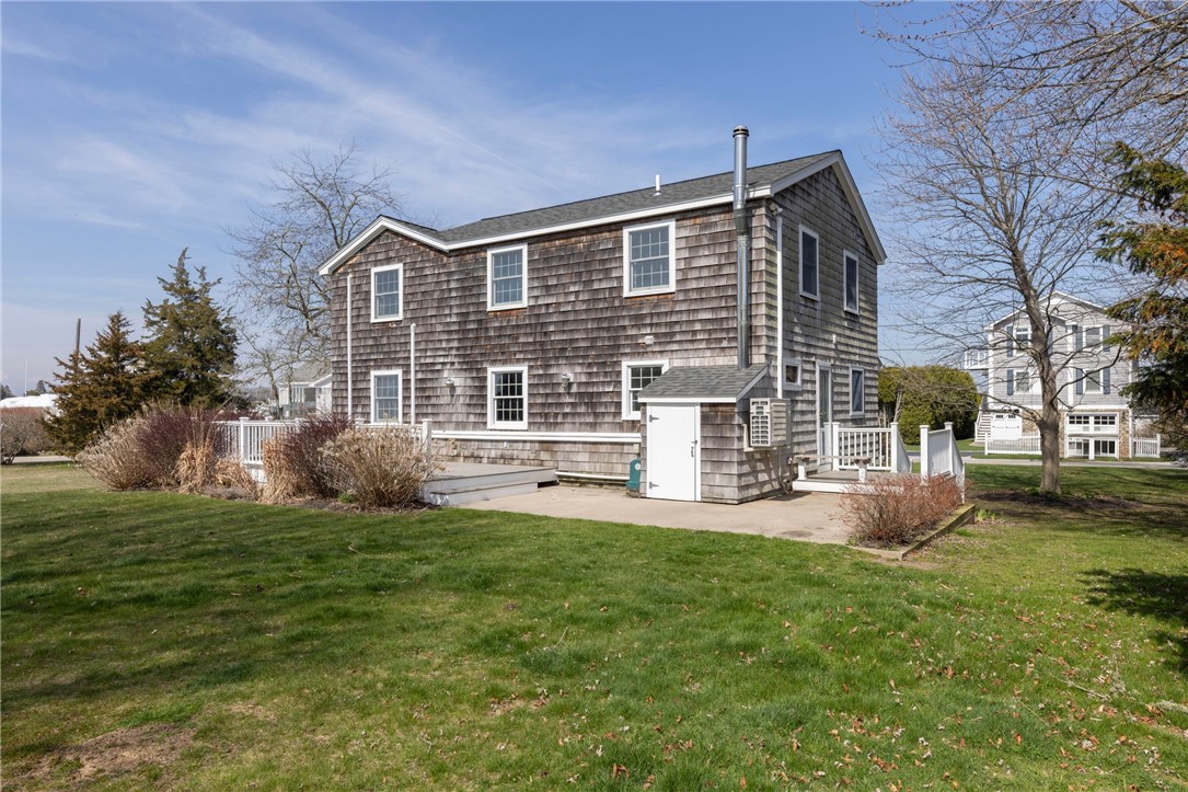 8 Pasadena Avenue Westerly, RI 02891 - Photo 37 of 46