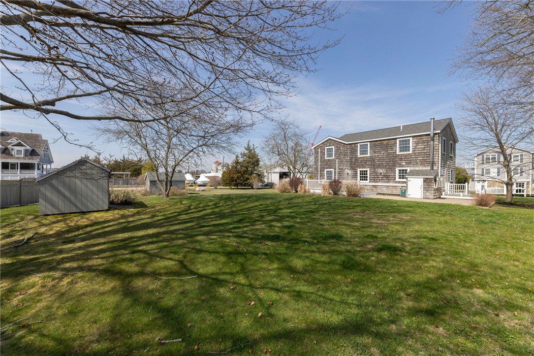 8 Pasadena Avenue Westerly, RI 02891 - Photo 41 of 46
