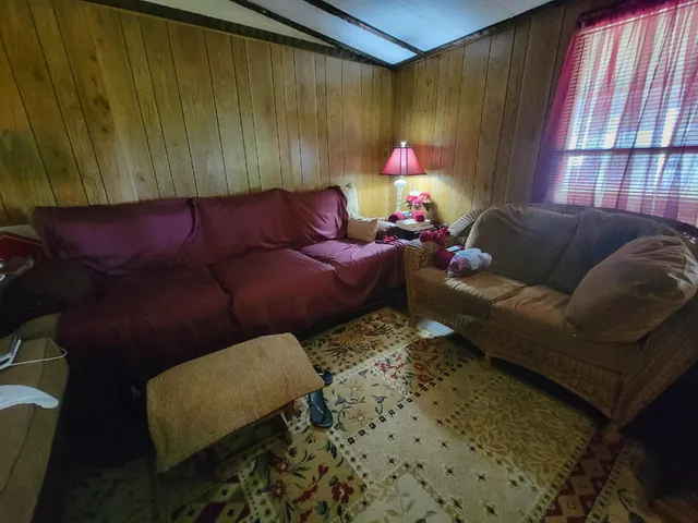 $395,000 | 15710 184th Street, O'Brien, FL 32071