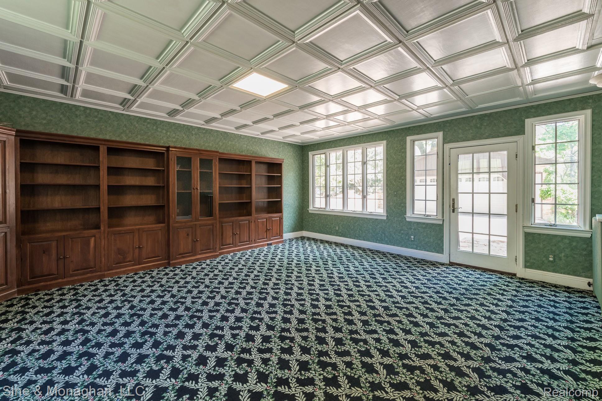 210 Merriweather Road Grosse Pointe, MI 48236 - Photo 16 of 57 DSC_8474.jpg