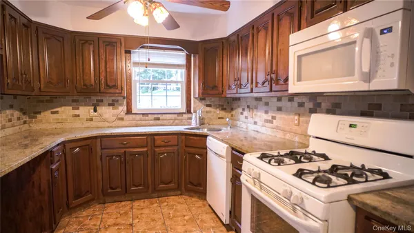 $399,000 | 200 North Street, Newburgh, NY 12550