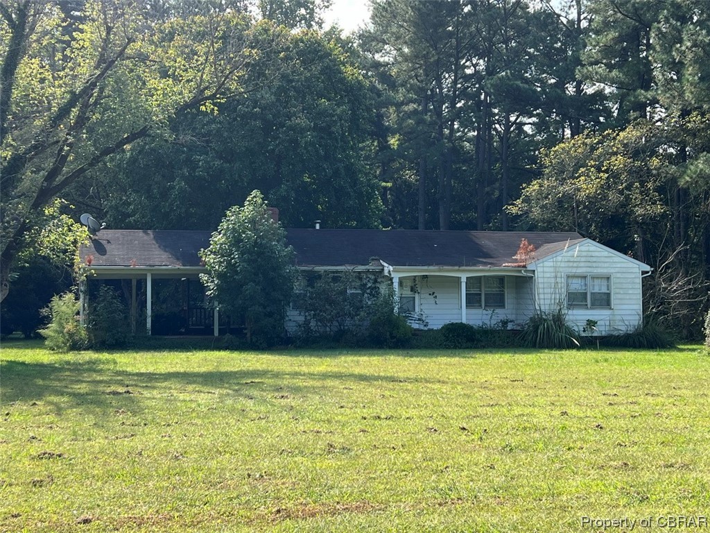2596 Regent Road Topping, VA 23169 - Photo 1 of 8 Single story home featuring a front yard