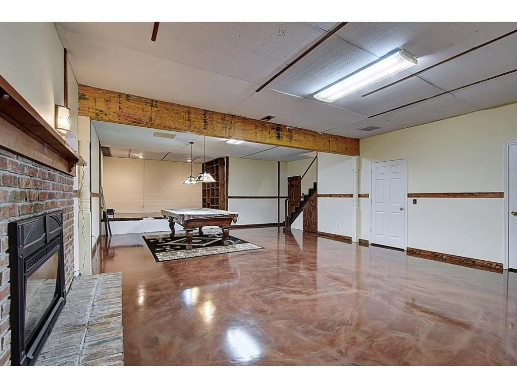 3 Rambling Circle Johnson City, TN 37604 - Photo 22 of 32 Polished Concrete Floors