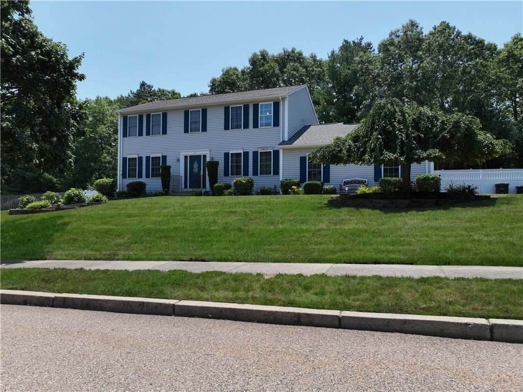 10 Kiley Way Coventry, RI 02816 - Photo 1 of 42 Gallery Image 1