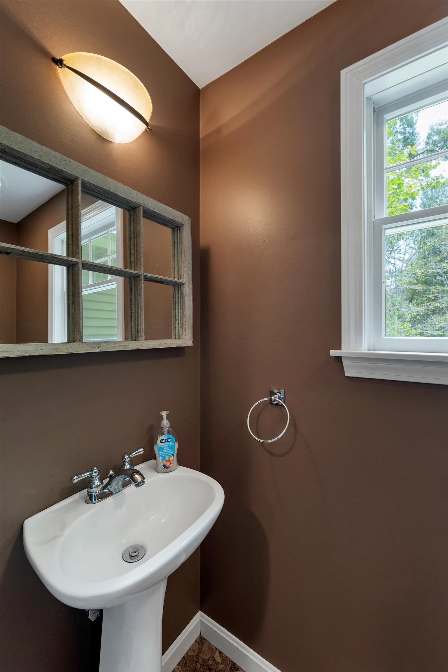 10 Shaws Lane Dover, NH 03820 - Photo 11 of 60