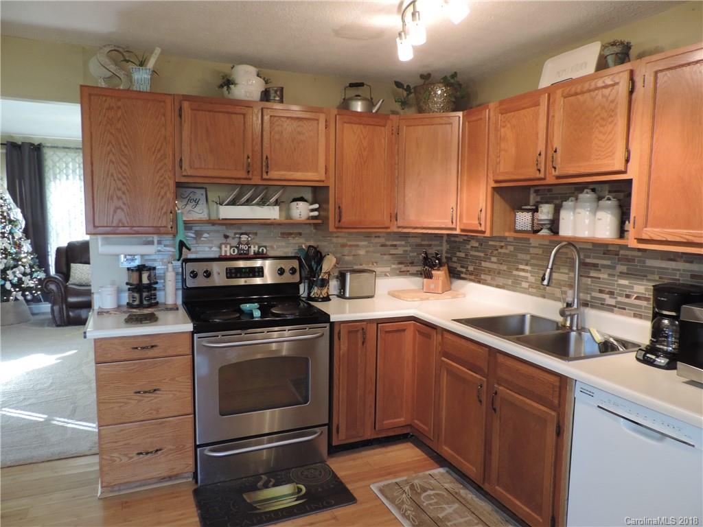 55 Kentel Road Candler, NC 28715 - Photo 10 of 35 Gallery Image 10