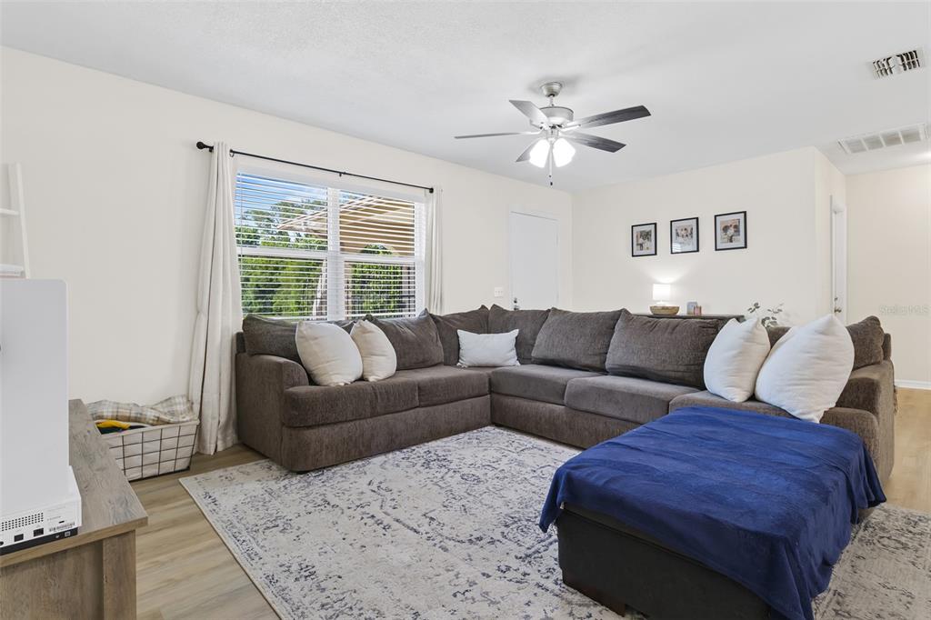 2353 Bishop Road Spring Hill, FL 34608 - Photo 9 of 46
