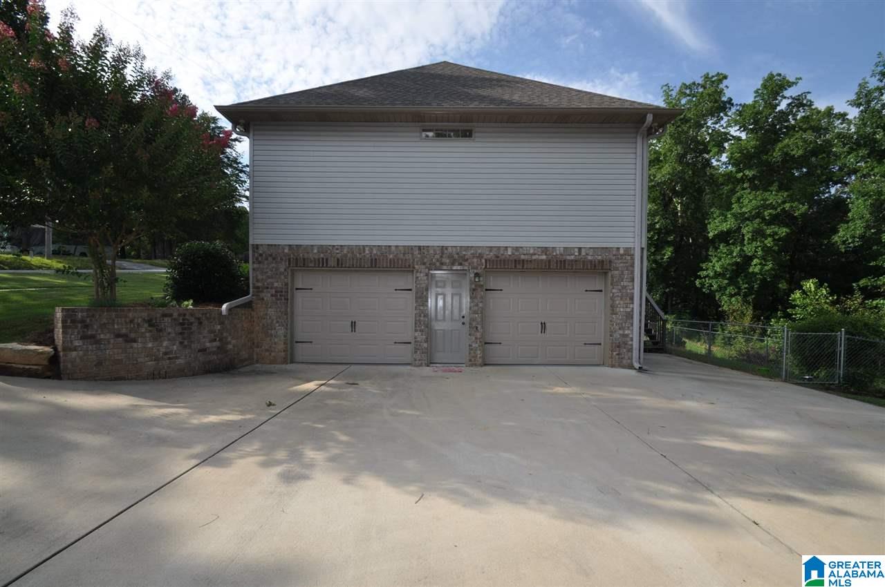 242 Ridgewood Drive Remlap, AL 35133 - Photo 2 of 30
