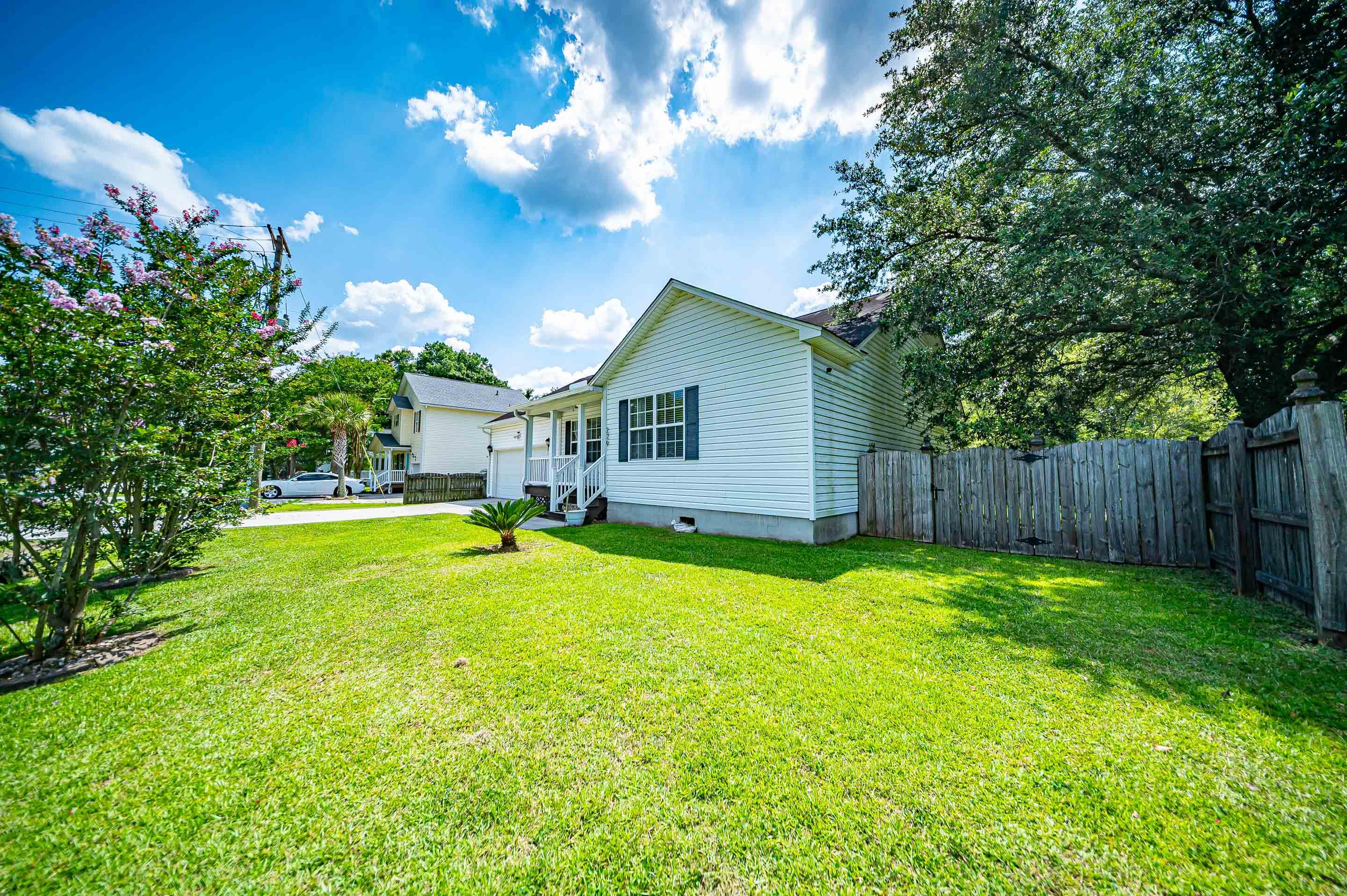 229 Lindy Creek Road Goose Creek, SC 29445 - Photo 6 of 59 JDH_0378