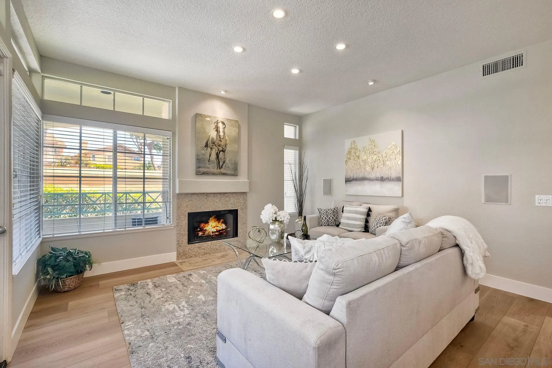 12696 Springbrook Drive, Unit C San Diego, CA 92128 - Photo 5 of 36