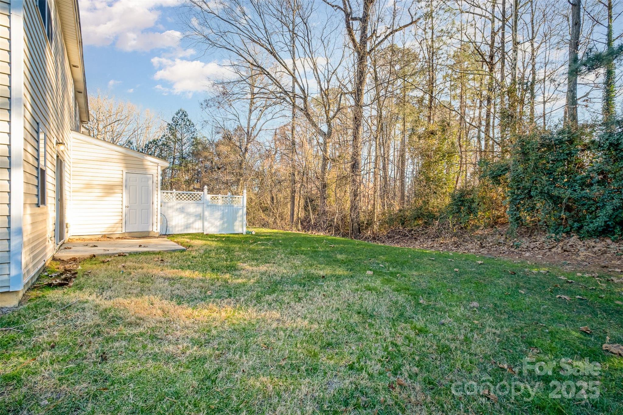8146 Rudolph Road Charlotte, NC 28216 - Photo 36 of 41