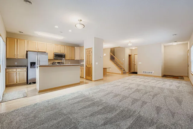 $299,900 | 16322 70th Avenue North, Maple Grove, MN 55311