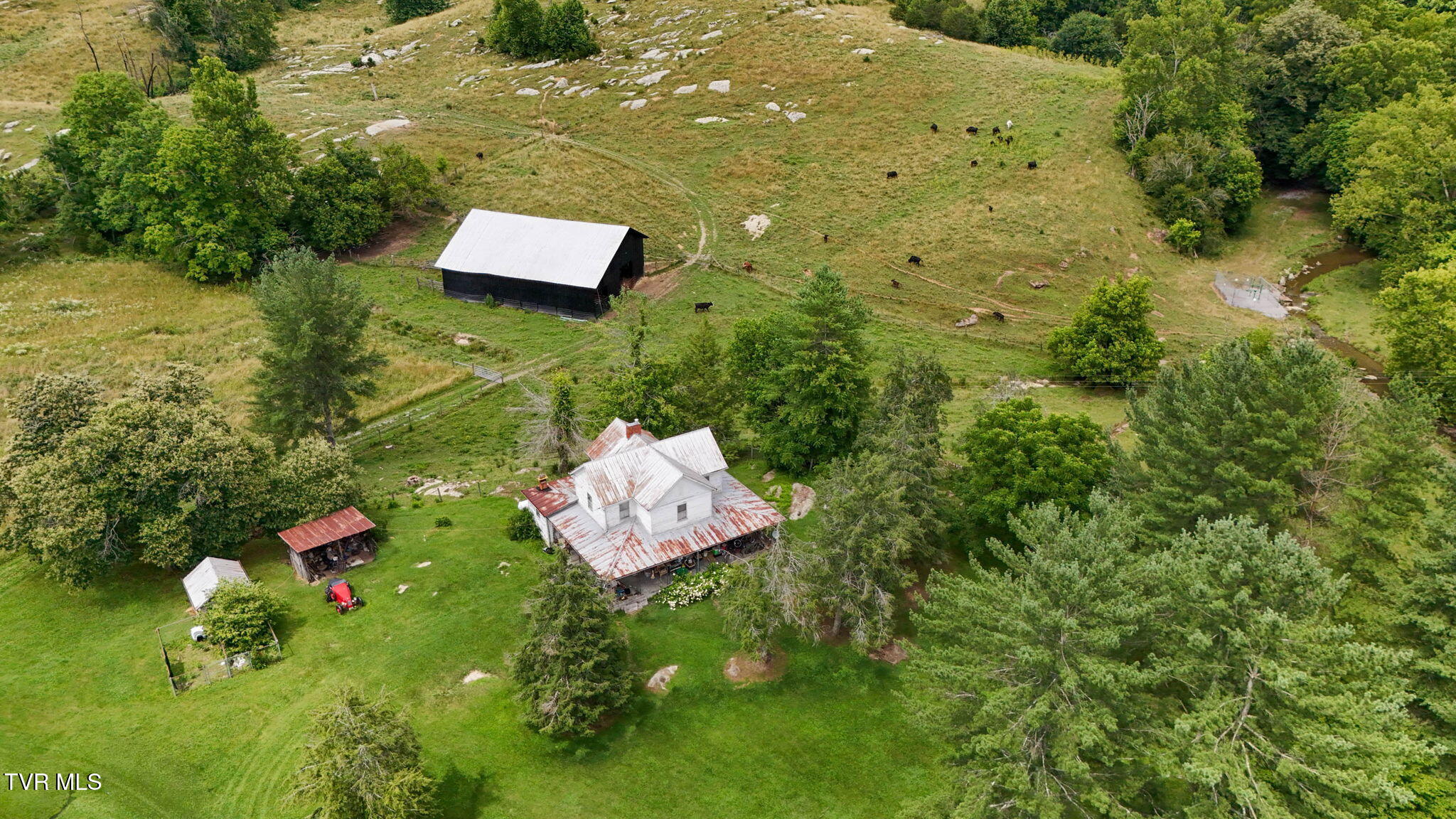 156 Shelleys Road Bristol, VA 24202 - Photo 35 of 38 37-web-or-mls-156 Shelleys Rd Drone JC-3