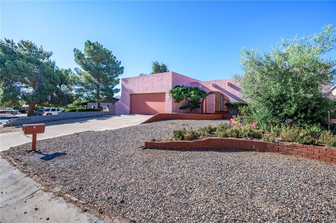 700 Ridgecrest Drive Kingman, AZ 86409 - Photo 3 of 34 Gallery Image 3