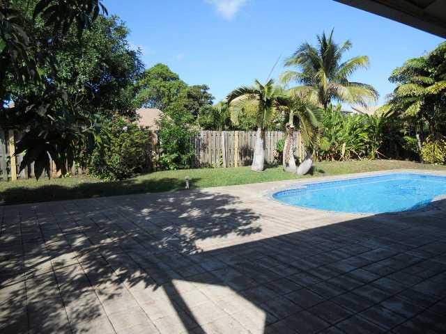 1111 North Pine Island Road Plantation, FL 33322 - Photo 11 of 25 Patio/Deck