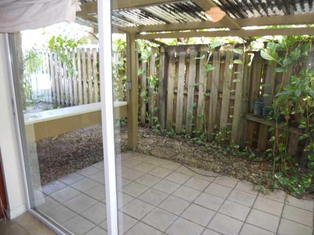 1111 North Pine Island Road Plantation, FL 33322 - Photo 15 of 25 Patio/Deck