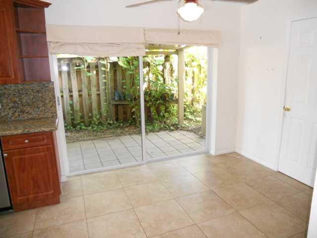 1111 North Pine Island Road Plantation, FL 33322 - Photo 16 of 25 Kitchen