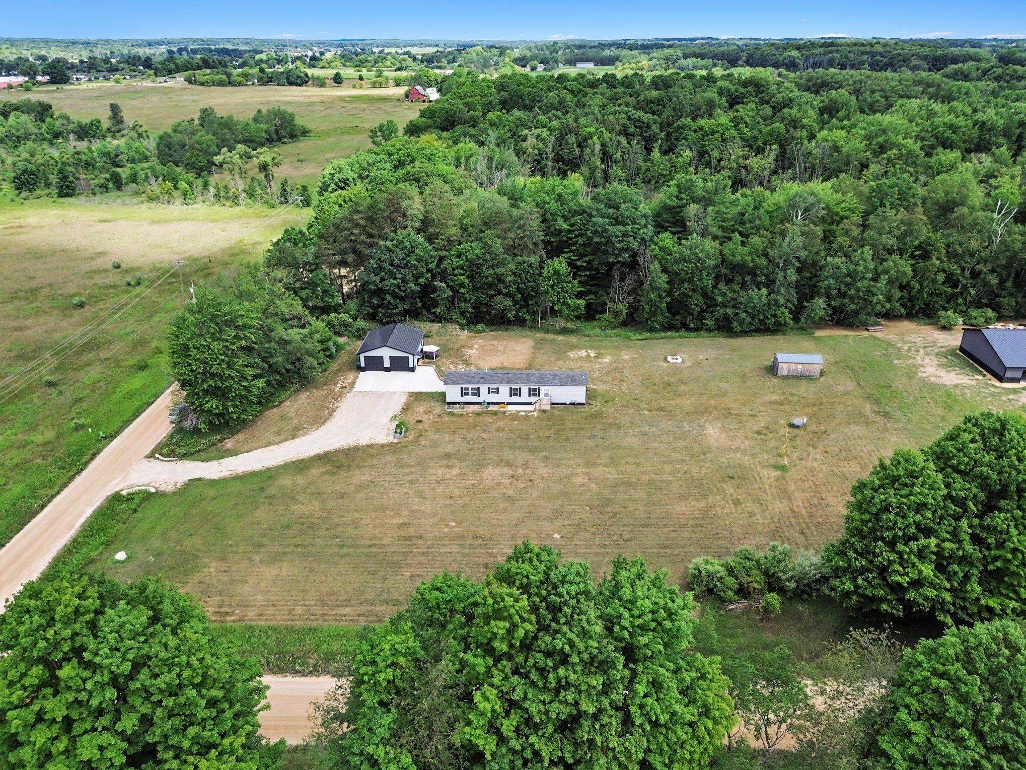 8985 South Fordyce Road Mount Pleasant, MI 48858 - Photo 1 of 31 Gallery Image 1