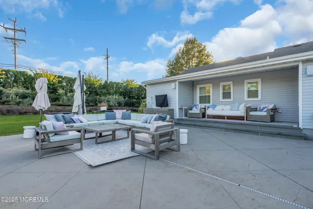 $2,800 | 1037 Woodgate Avenue, Elberon, NJ 07740